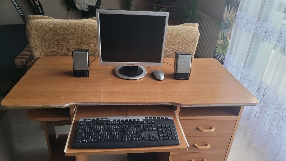 Monitor, klawiatura,  mysz