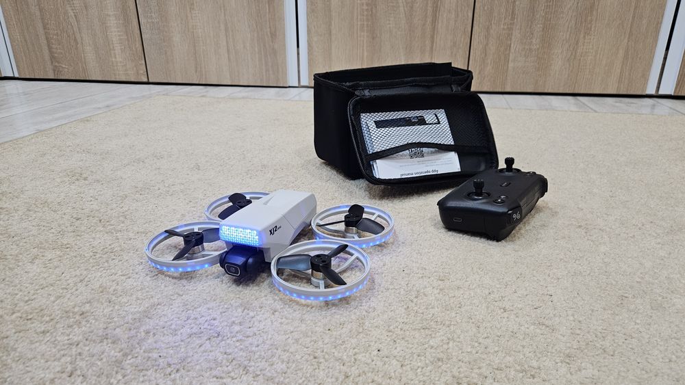 Новий квадрокоптер XJ2 Mini. Дрон на безколекторних двигунах