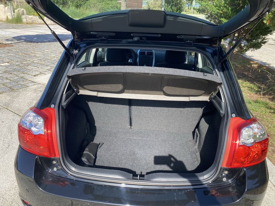 Toyota Auris 1.4 D4D Active