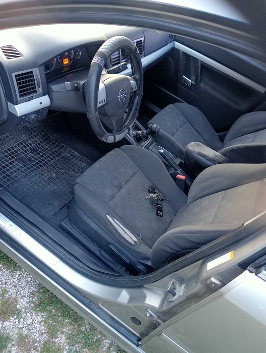 Opel vectra c gts