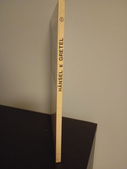 Livro- Hänsel e Gretel