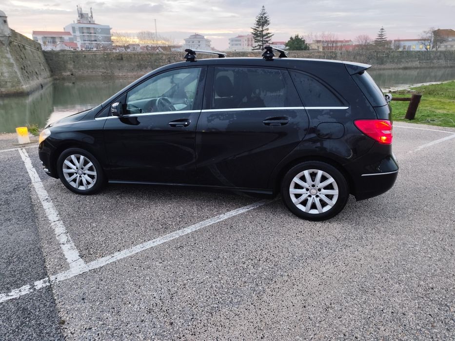 Mercedes-Benz B180 D (motor Mercedes)