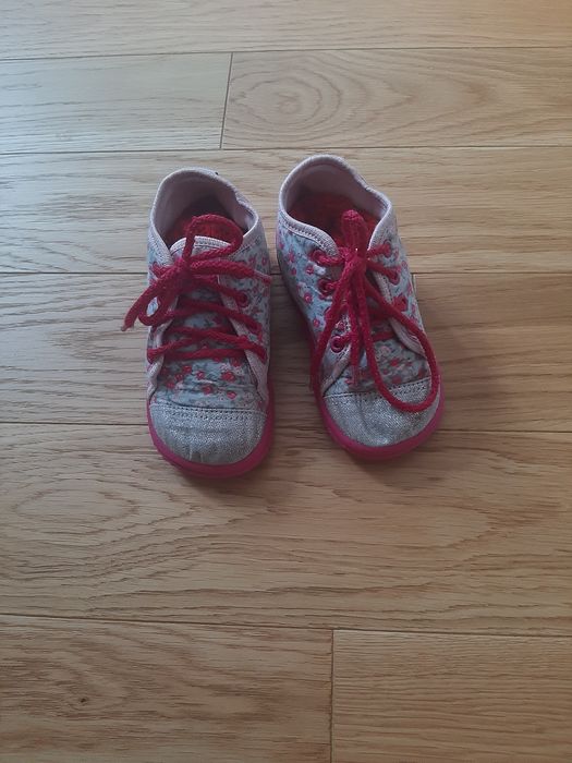 Różowo kwiatowe buty buciki botki tenisówki sznurowane Lemigo 24 rozmi