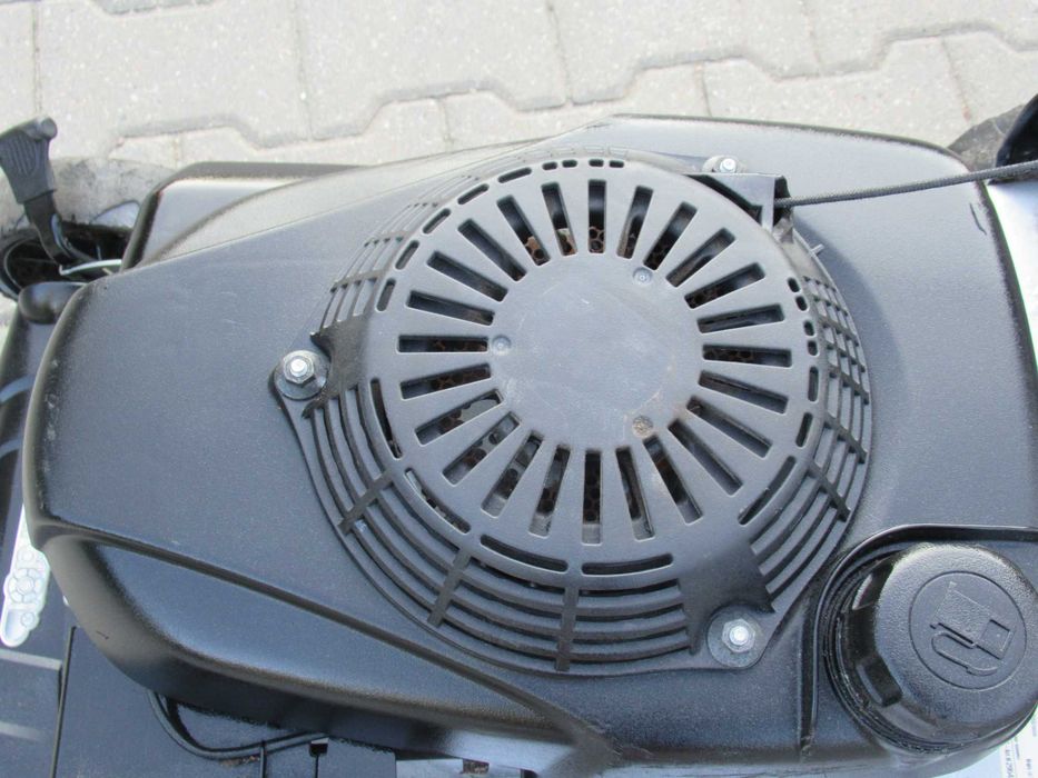 Kosiarka spalinowa Honda z napędem