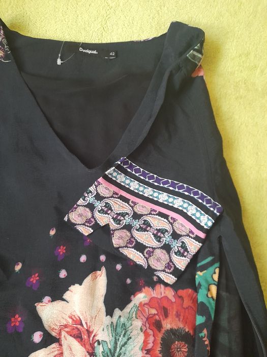 Sukienka  Desigual  z wiskozy