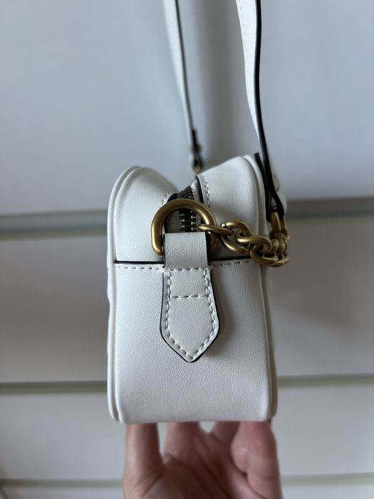 Mała Biała torebka Gucci listonoszka crossbody