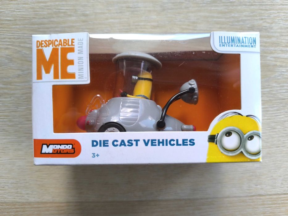 Minionki - Jak ukraść Księżyc  - Kolekcjonerski Samochodzik - NOWY