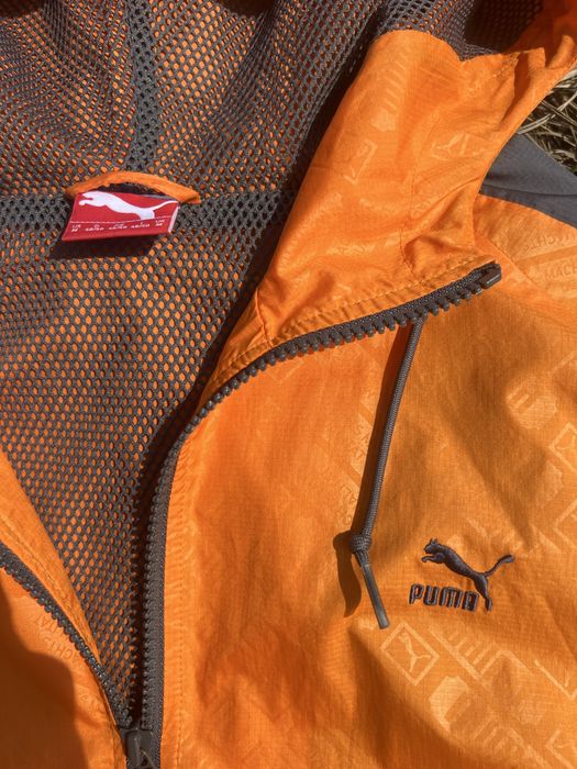 Вітрівка Puma SportLifestyle Monogram Windbreaker