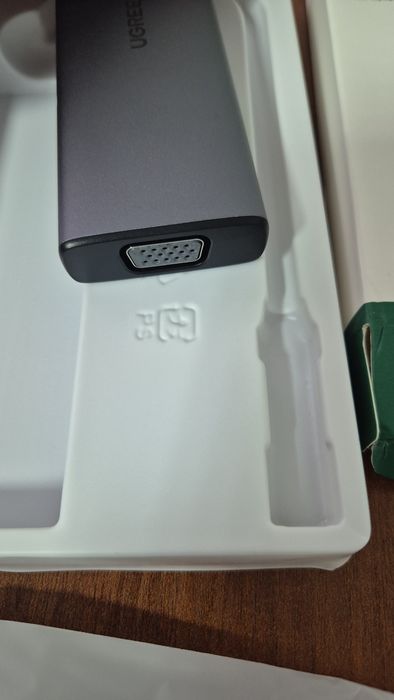 USB-хаб UGREEN 10 в 1