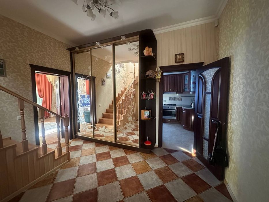 Будинок в с Мрія 180 м на 12 сотках