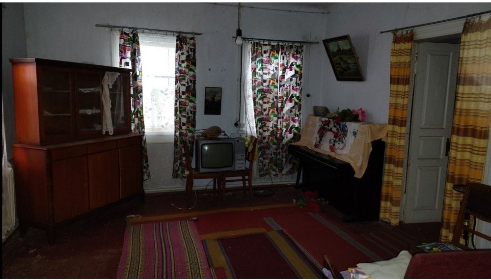 Продається будинок в центрі міста 80 м²   21900$