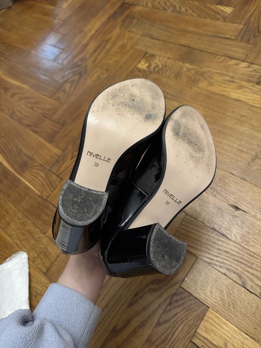 Туфлі на випускний свято шкіряні