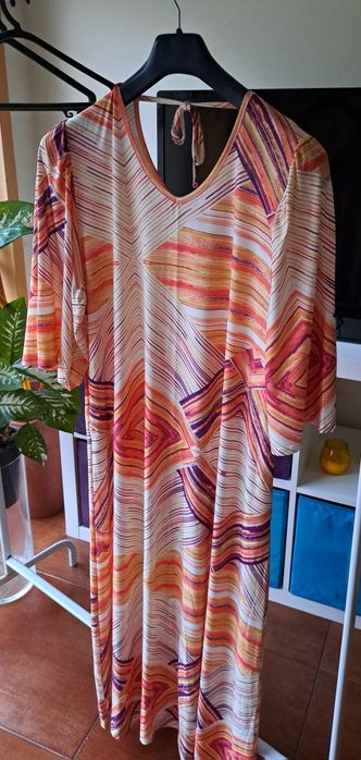 Vestidos, calça e saia - tamanhos grandes