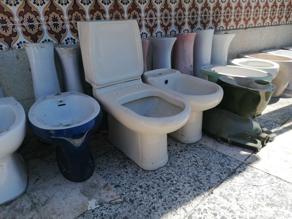 Sanitarios diversos, bides, sanitas e lavatorios e outros,  OFERTA