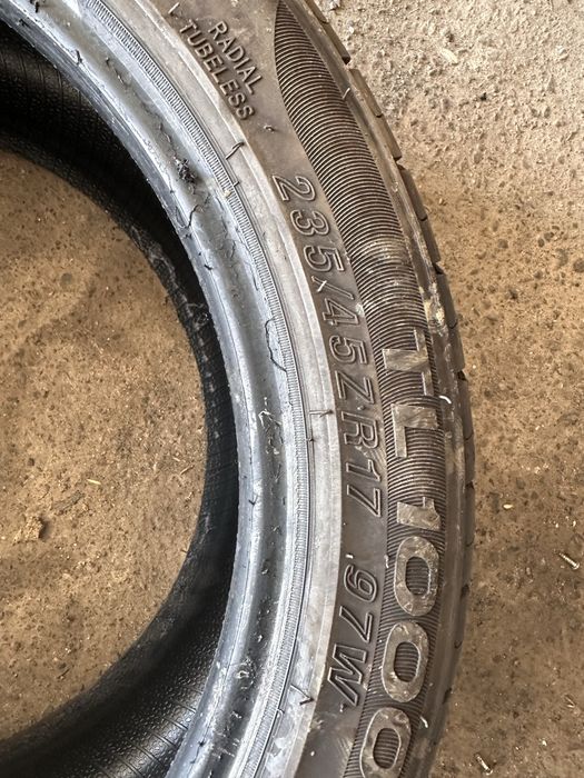 Opona 235/45/17 toledo tl1000