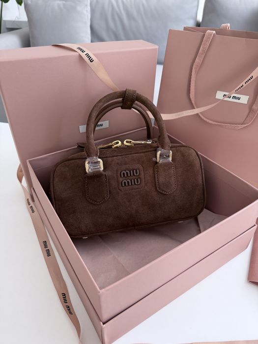 Сумка Miu Miu Arcadie замша