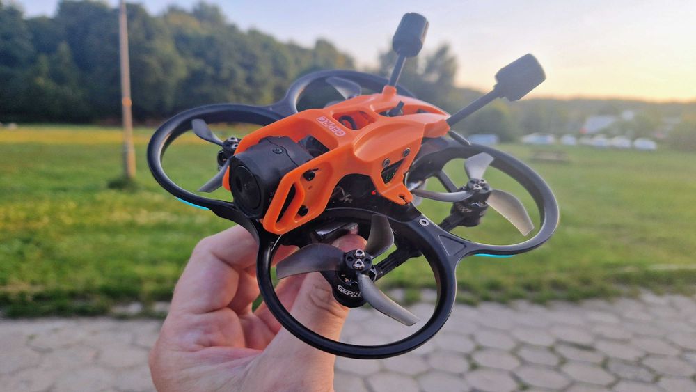 Dron FPV Dron GEPRC DarkStar22 O4 Pro ELRS 2.4G CineWhoop + 4 sztuki baterii Storm 3S 720mAh 100C LiHV