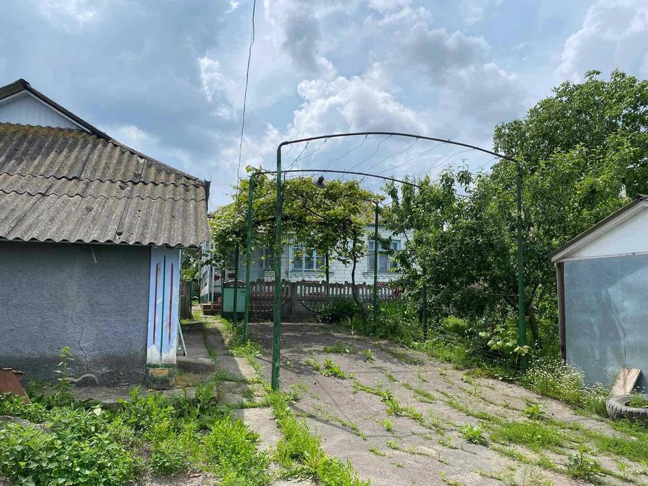 Продам будинок можливо по програмі є відновлення