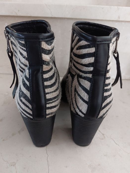 Botki, kozaki na obcasie.  Damskie 35 jak 36