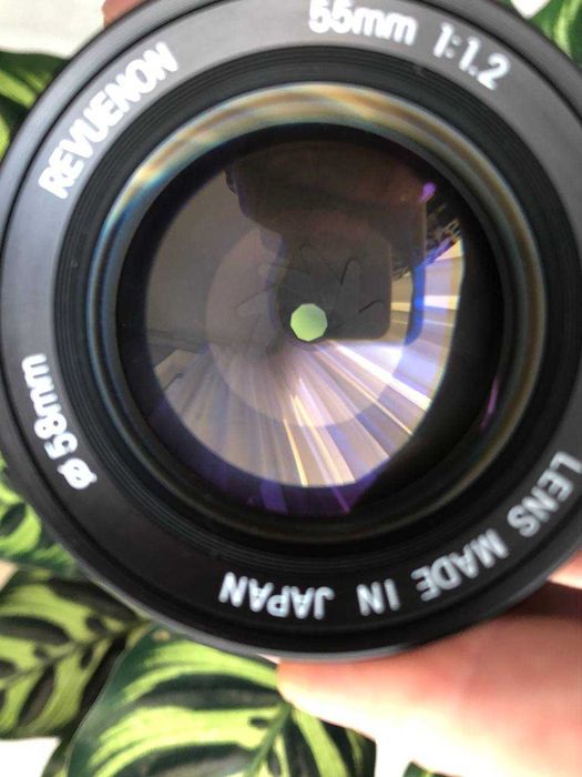 Об'єктив Revuenon 55mm f/1.2 MC