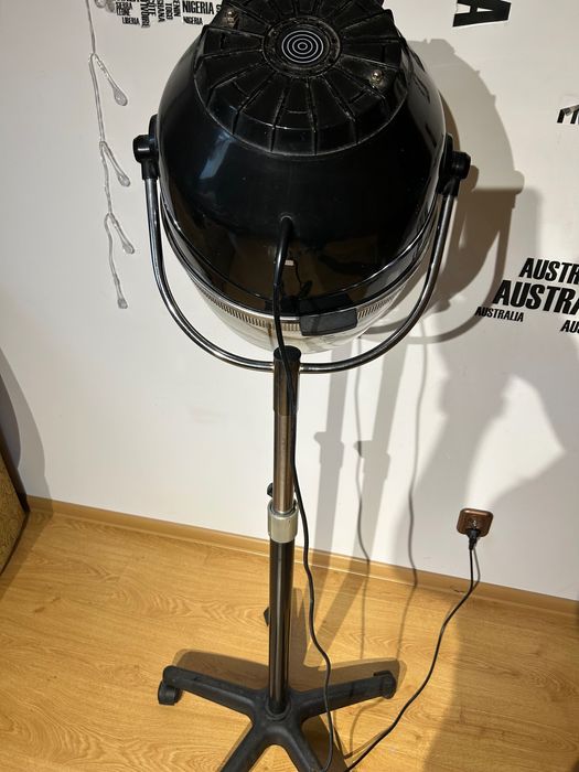 Suszarka stojąca fryzjerska