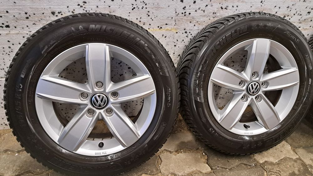 Alufelgi Vw  5x112  15 195/65 Zimowe ET43 6J  Audi A4 Passat B8 B5