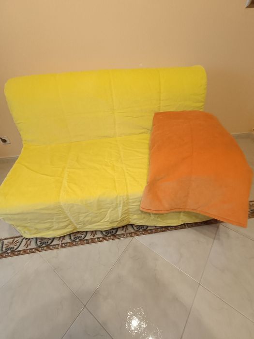 Sofá cama com cobertura abrir e fechar