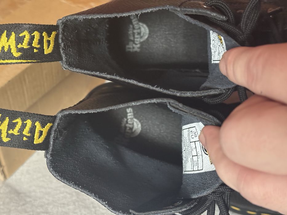 Жіночі черевики Dr. Martens
