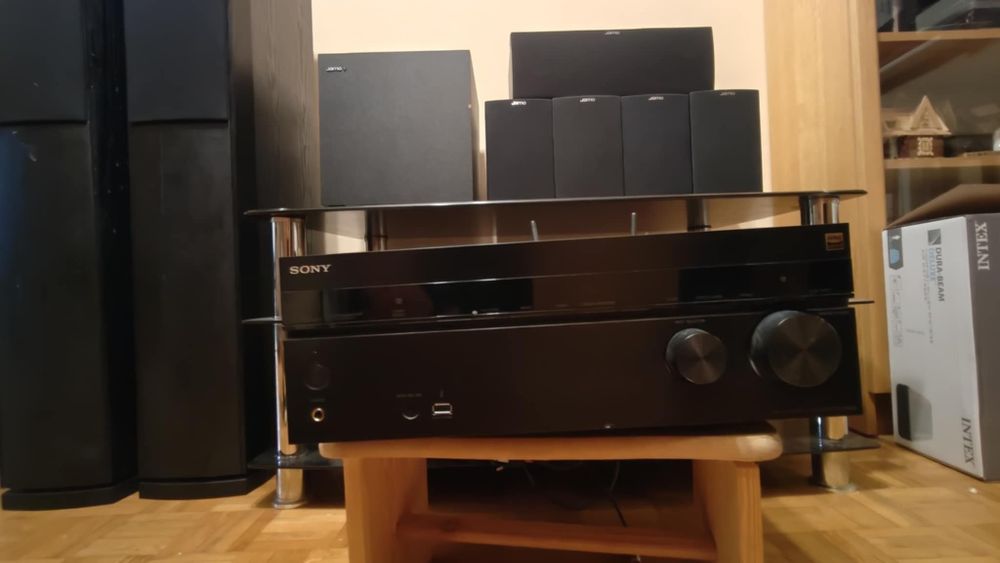 Zestaw kina domowego