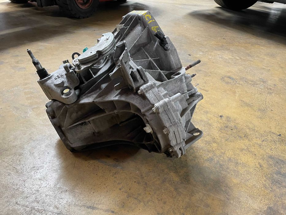 Caixa de Velocidades Renault Kangoo 1.5Dci 6V TL4 A 000