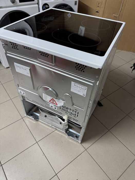 Електроплита Bosch 60