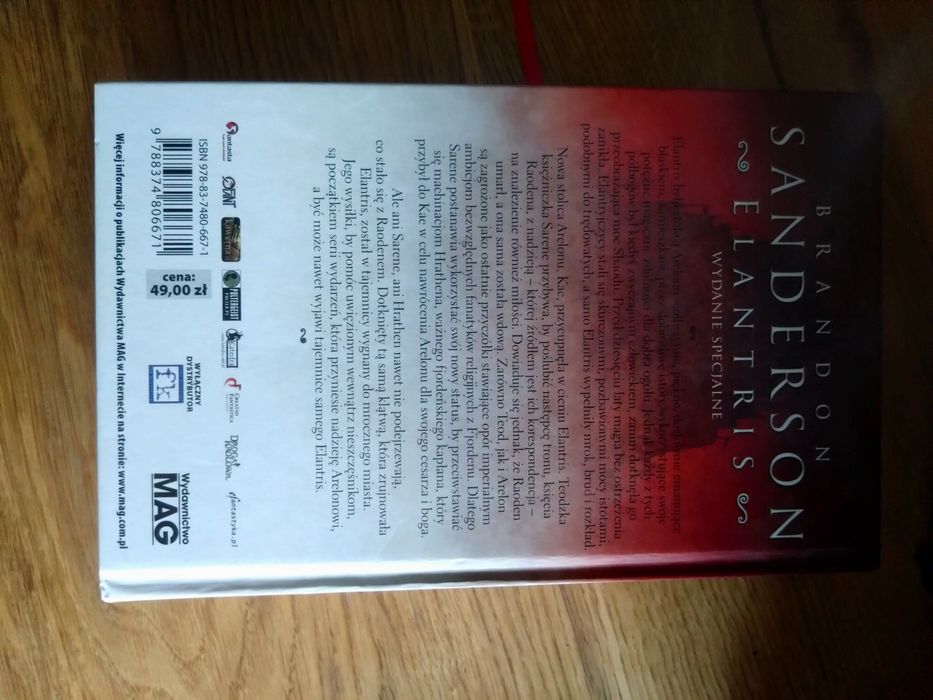Sprzedam książkę Elantris Sanderson