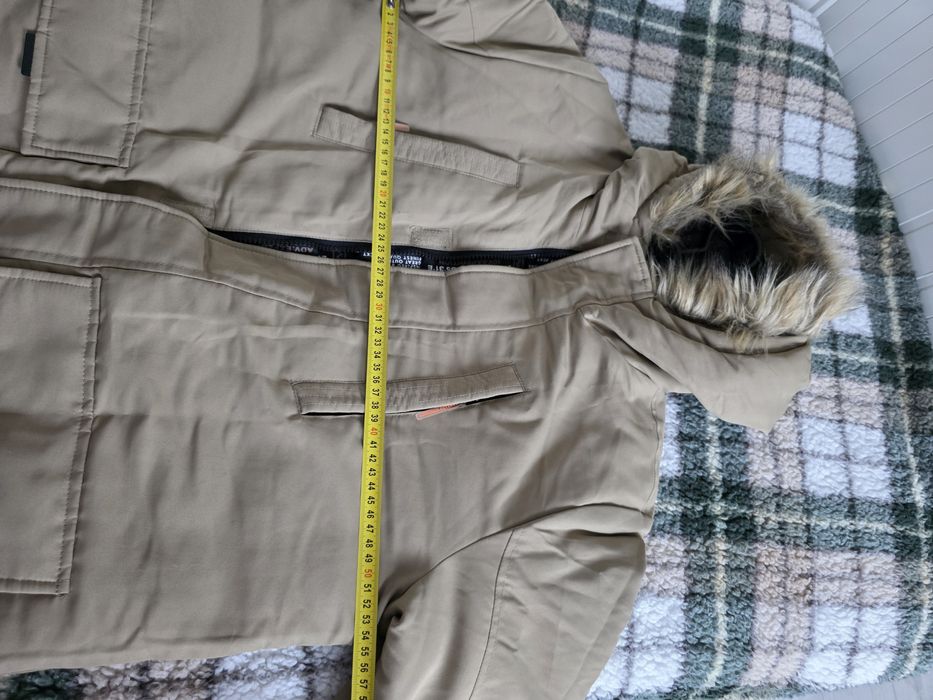 Kurtka zimowa  Reserved,  rozmiar 158