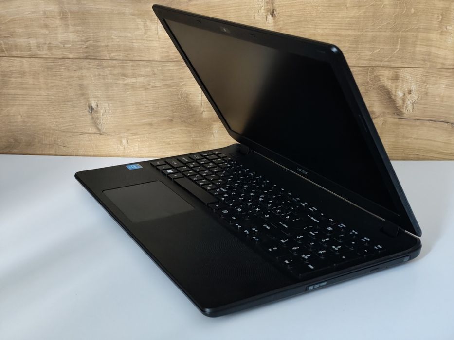 Ноутбук Acer з великим екраном 17.5"/ Intel/8 ОЗП/SSD