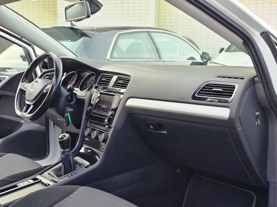 VOLKSWAGEN GOLF VII CUP 1.6TDI 110CV “LOOK GTI”