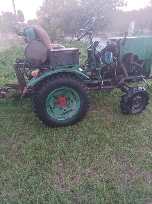 продам тракторця