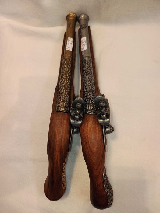Réplicas Pistolas Pederneiras Com Estojo