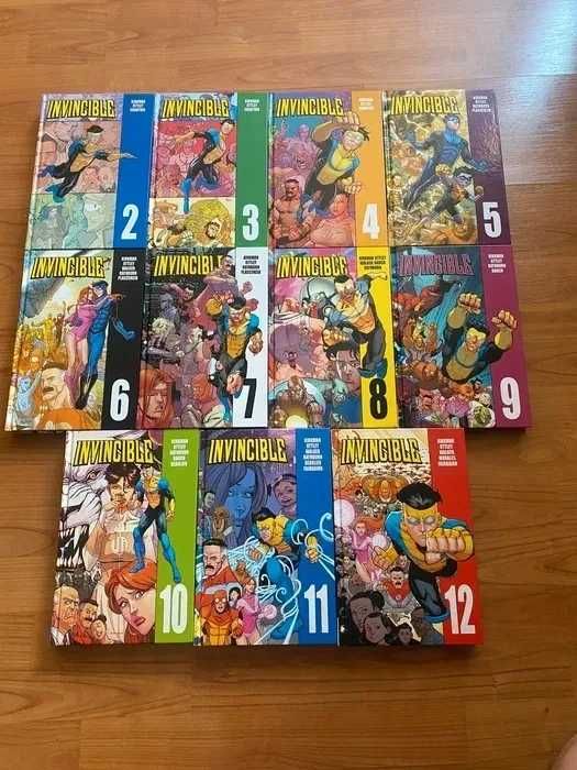 Invincible Komiksy (Tomy 2-12)
