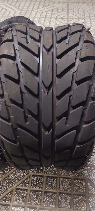 Pneus Moto 4 NOVOS