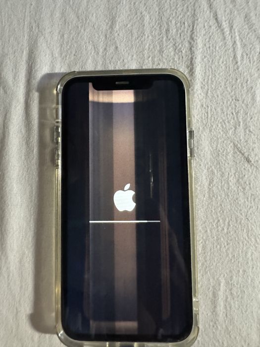 iPhone 11 64 GB.
