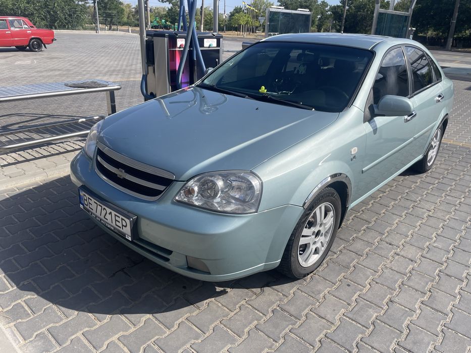 Шевроле лаччети 1.8 автомат
