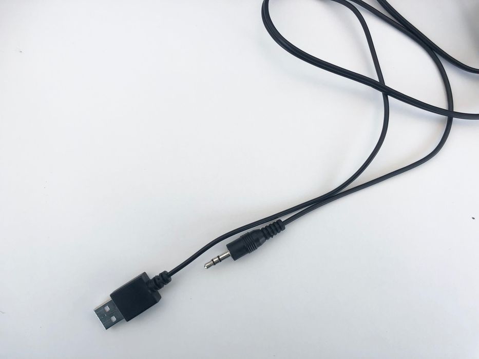 Coluna HP Multimedia Speaker DHE-6002 com LED RGB