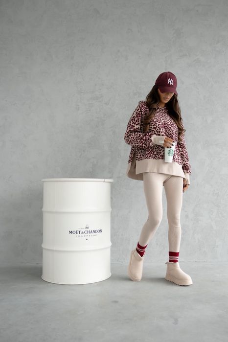 Beżowe legi Lenoshka XS S legginsy w prążek push up modelujące