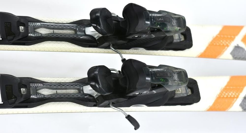 Narty Elan Exar 150 cm