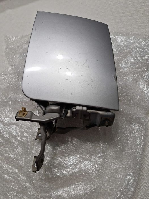 Farol lado Direito com motor MX5 Na