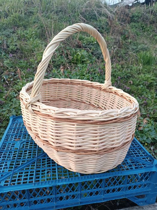 Кошикі та корзини з лози