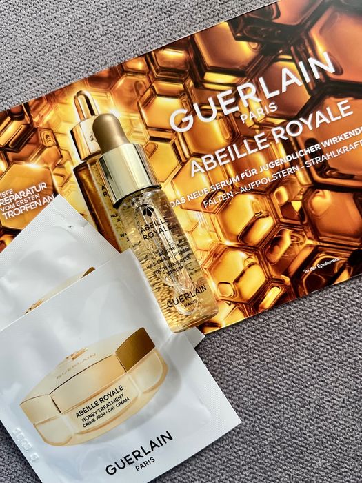 GUERLAIN Abeille Royale, Youth Watery Oil Serum