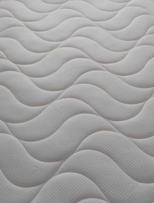 Colchão de molas Molaflex Yen 140x190