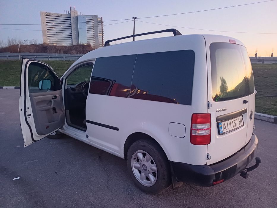 Фолькцваген каді 2005 рік