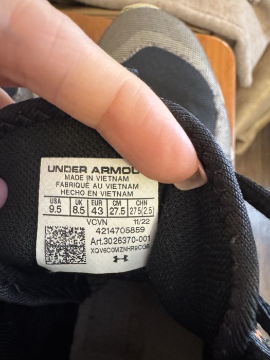 Ботінки кросівки Under Armour